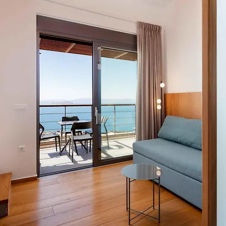 Omnia Luxury - 