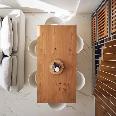 Omnia Luxury - 